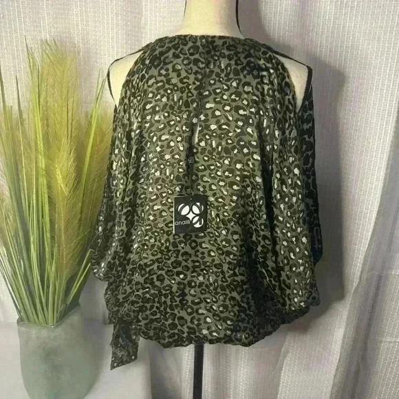 NWT Analili Women’s S Tunic Silk Blend Animal Print Cold Shoulder Long Sleeve - Picture 4 of 11